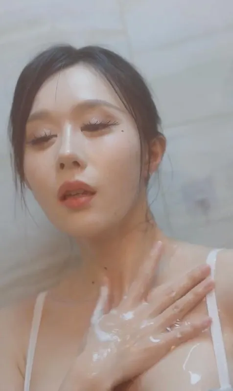 父亲的震惊&我的租客是女继承人&当场出丑&我的租客是千金大小姐（(My Tenant, the Heiress)）（完整版）擦边短剧 陈梓晴、小张星颖